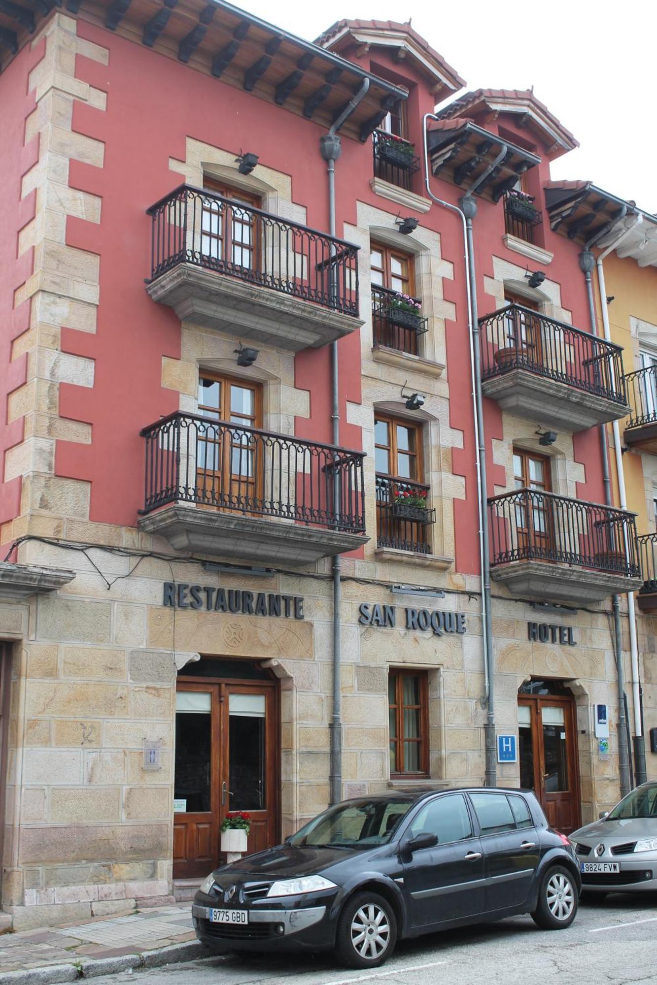 Hotel San Roque Reinosa Ngoại thất bức ảnh